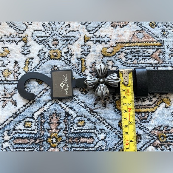 Patricia Nash leather belt - Picture 8 of 10
